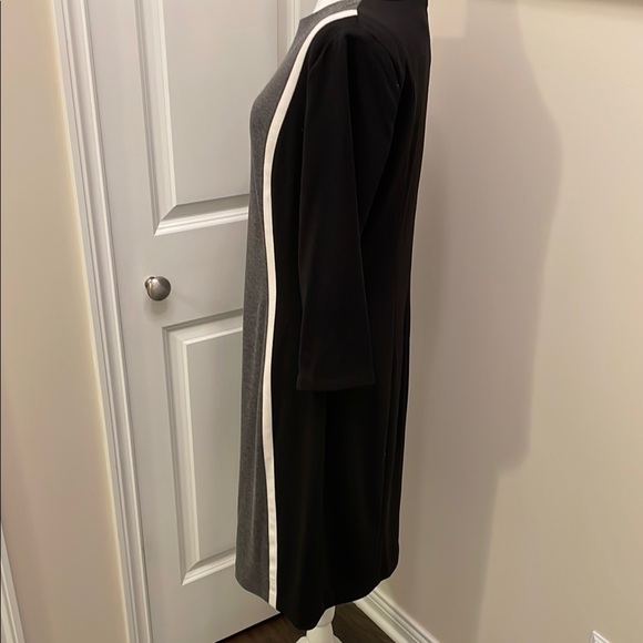 Chaps Gray and Black Dress 3/4 Sleeve Crew Neck EUC 12 - Picture 5 of 13